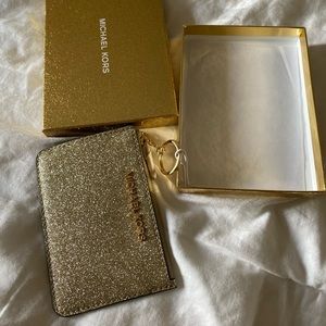 ❌Sold❌ Brand new Michael Kors card holder💗